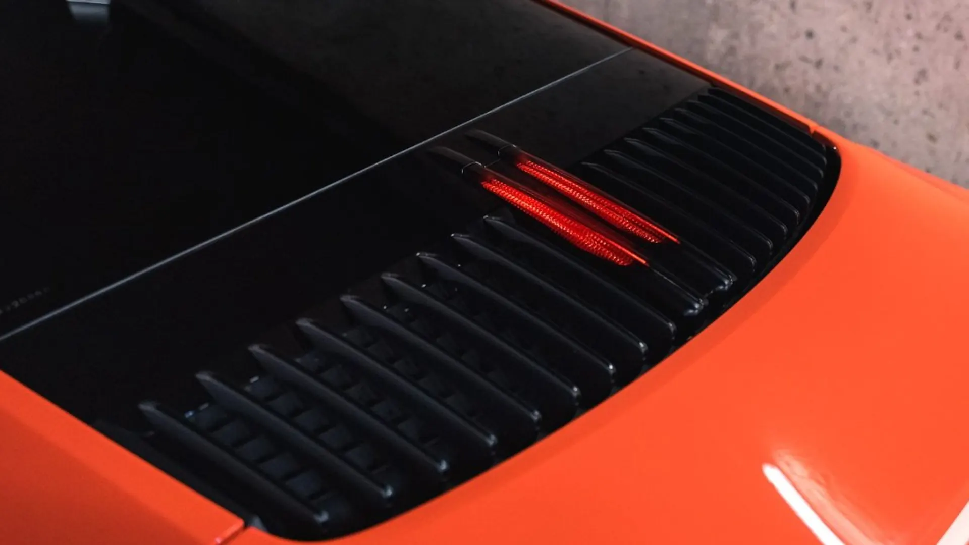 Porsche 911 — photo 17