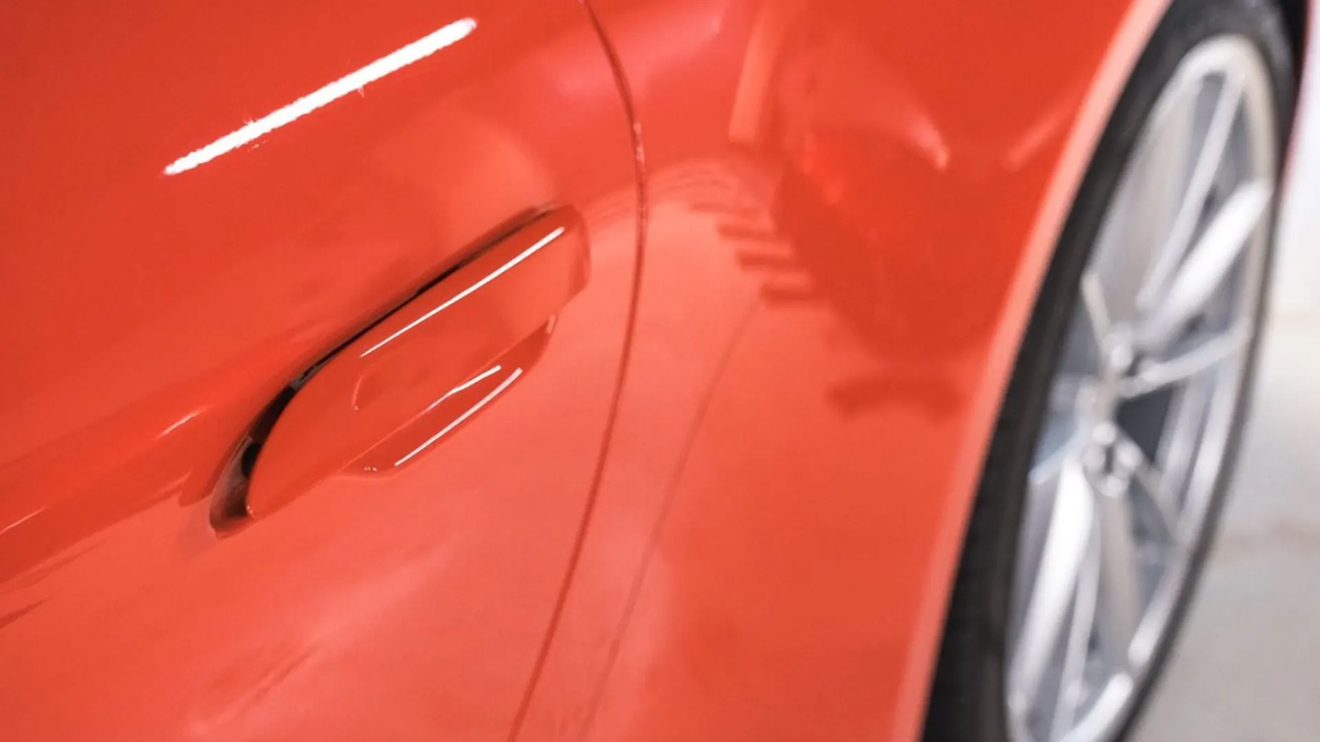 Porsche 911 — photo 13