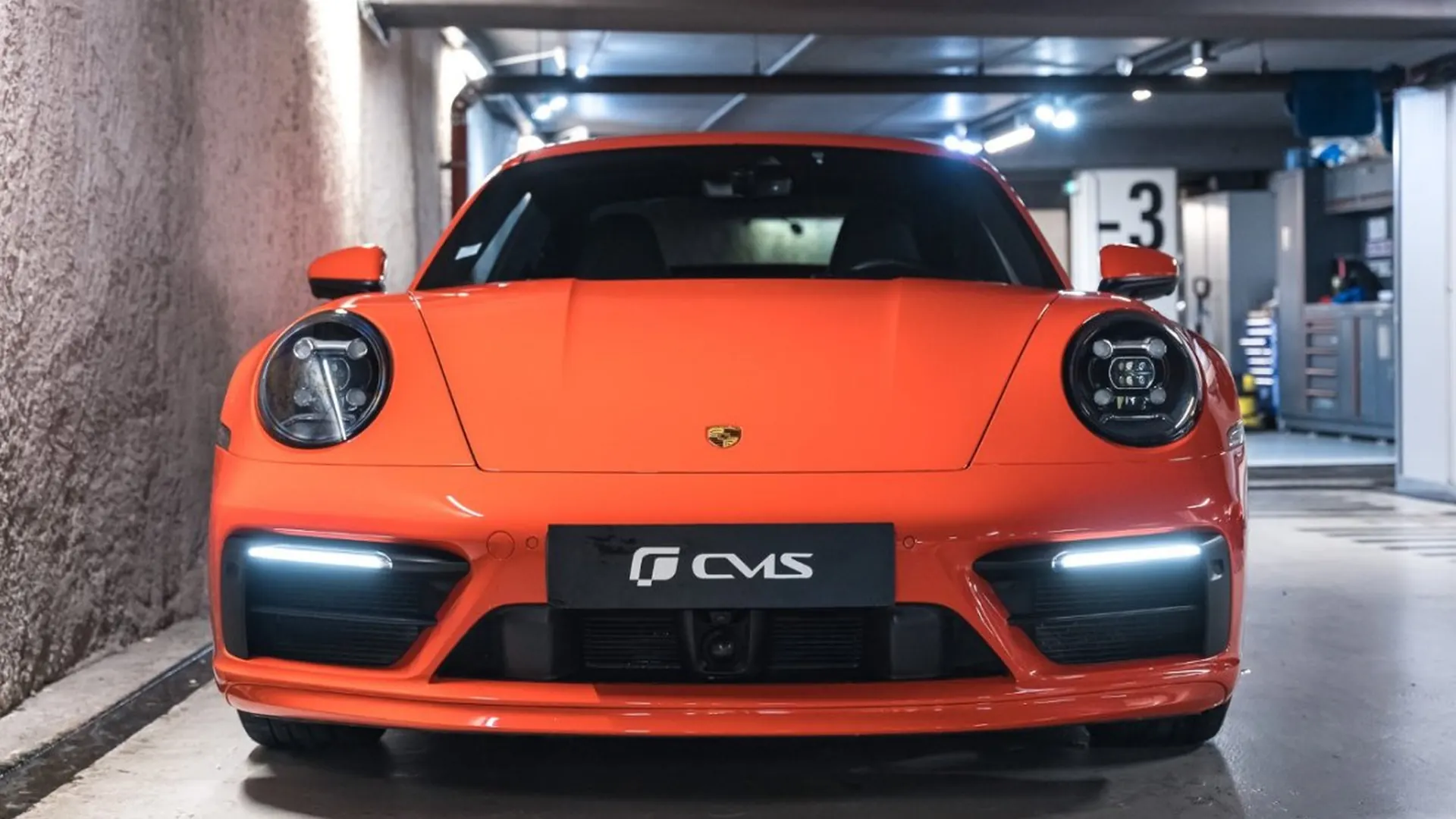 Porsche 911 — photo 2