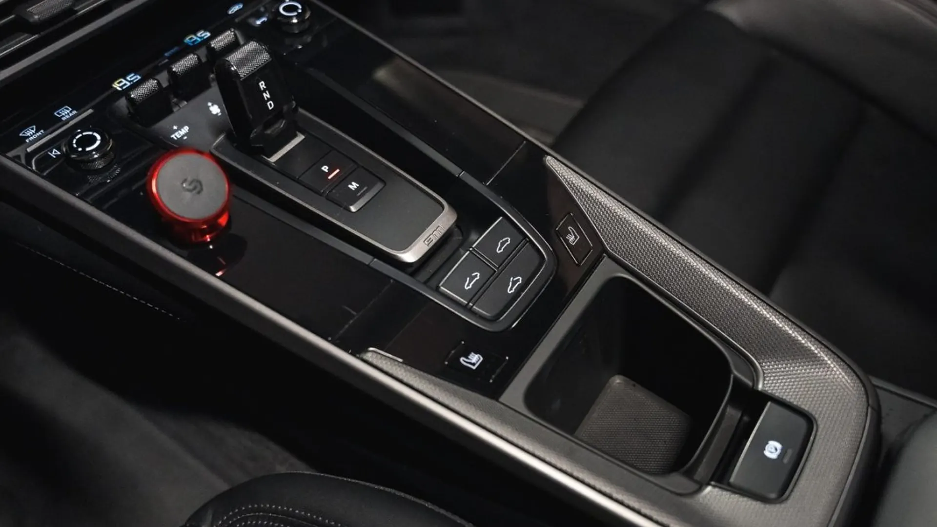 Porsche 911 — photo 35