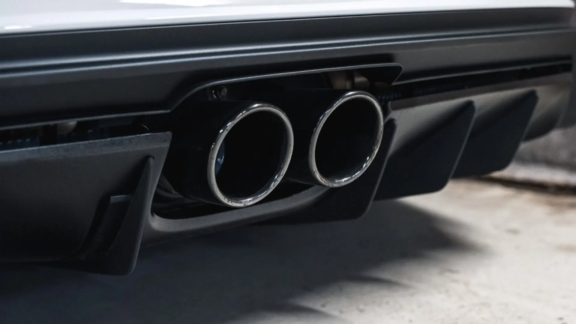 Porsche 911 — photo 20