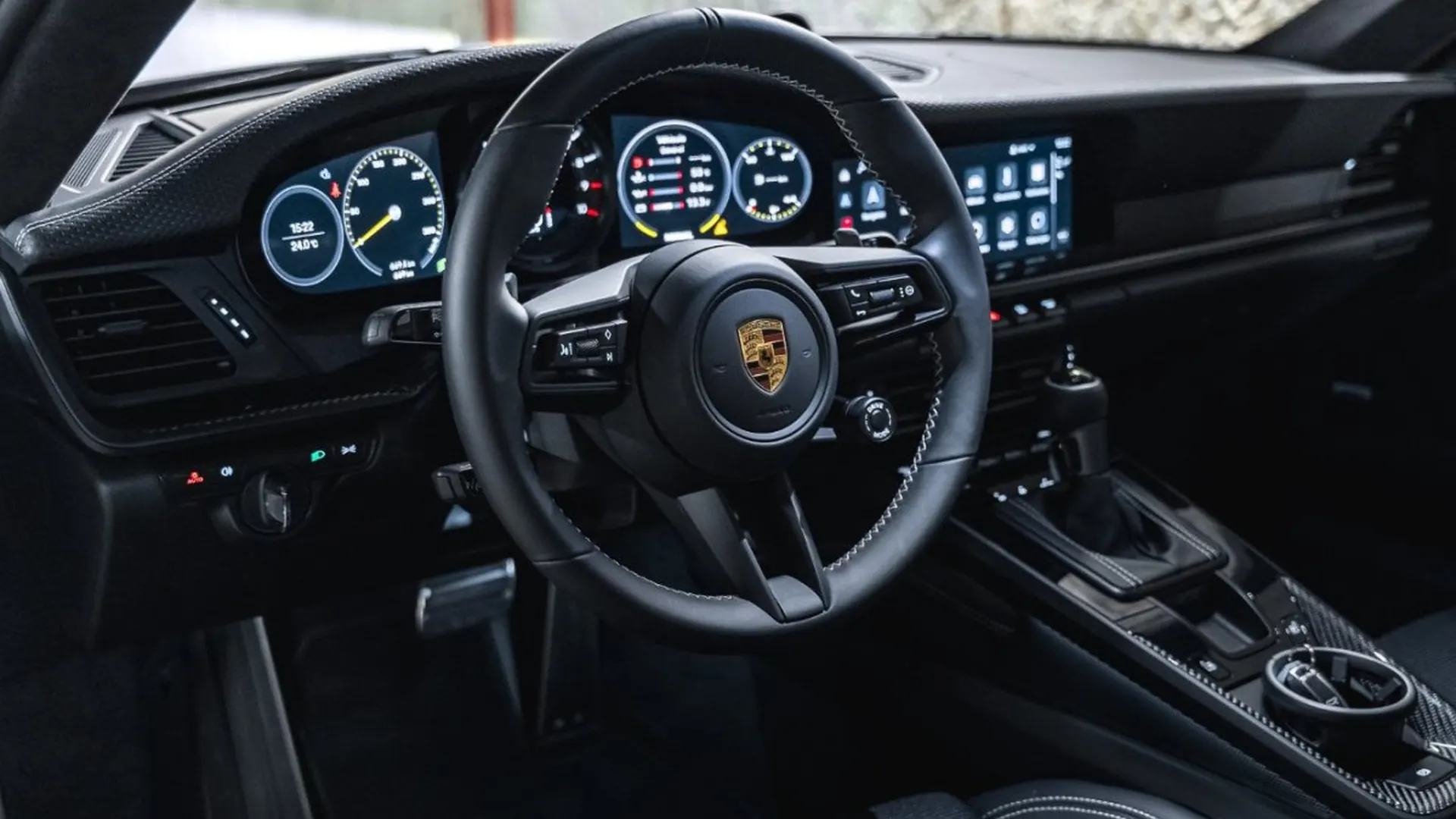 Porsche 911 — photo 29