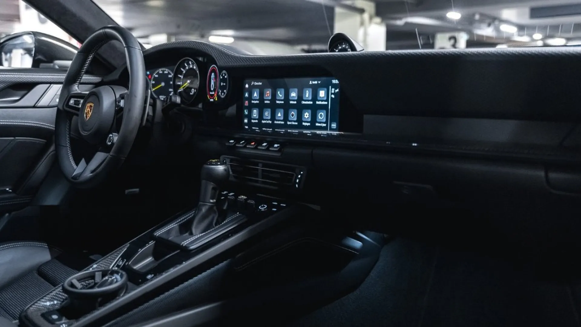 Porsche 911 — photo 42