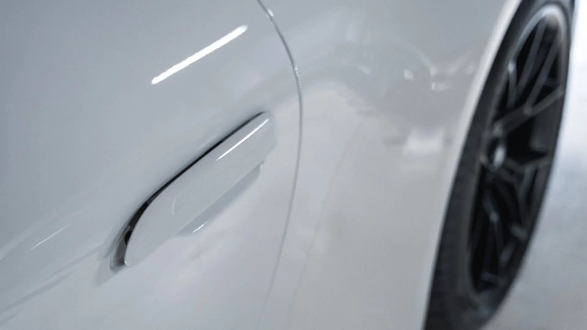 Porsche 911 — photo 12