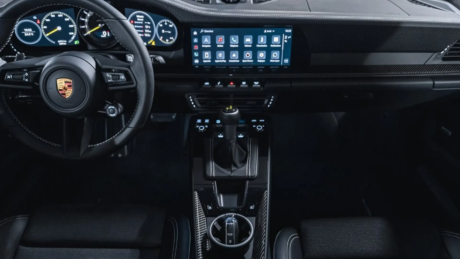 Porsche 911 — photo 34