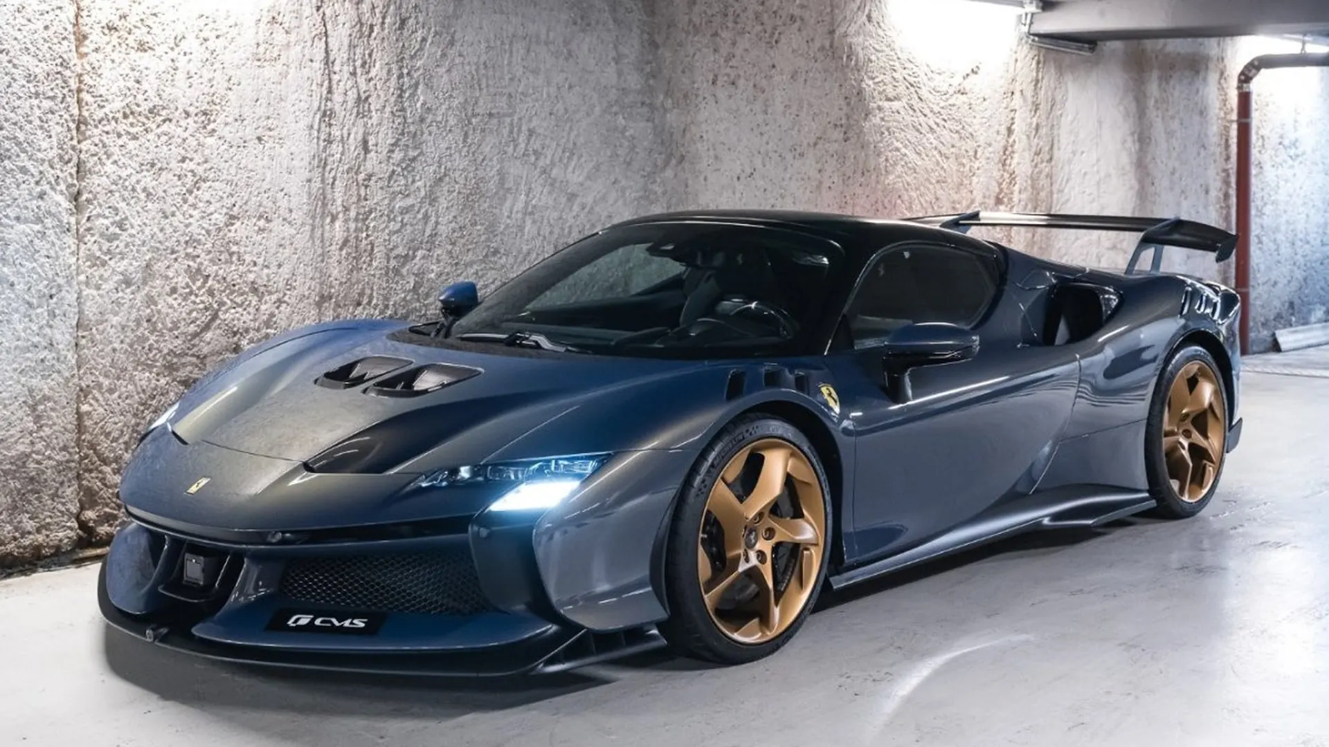 Ferrari SF90 — photo 2
