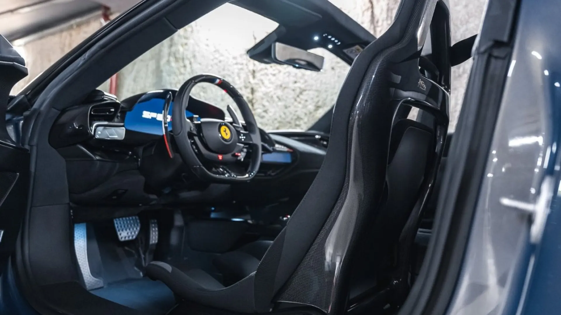 Ferrari SF90 — photo 47
