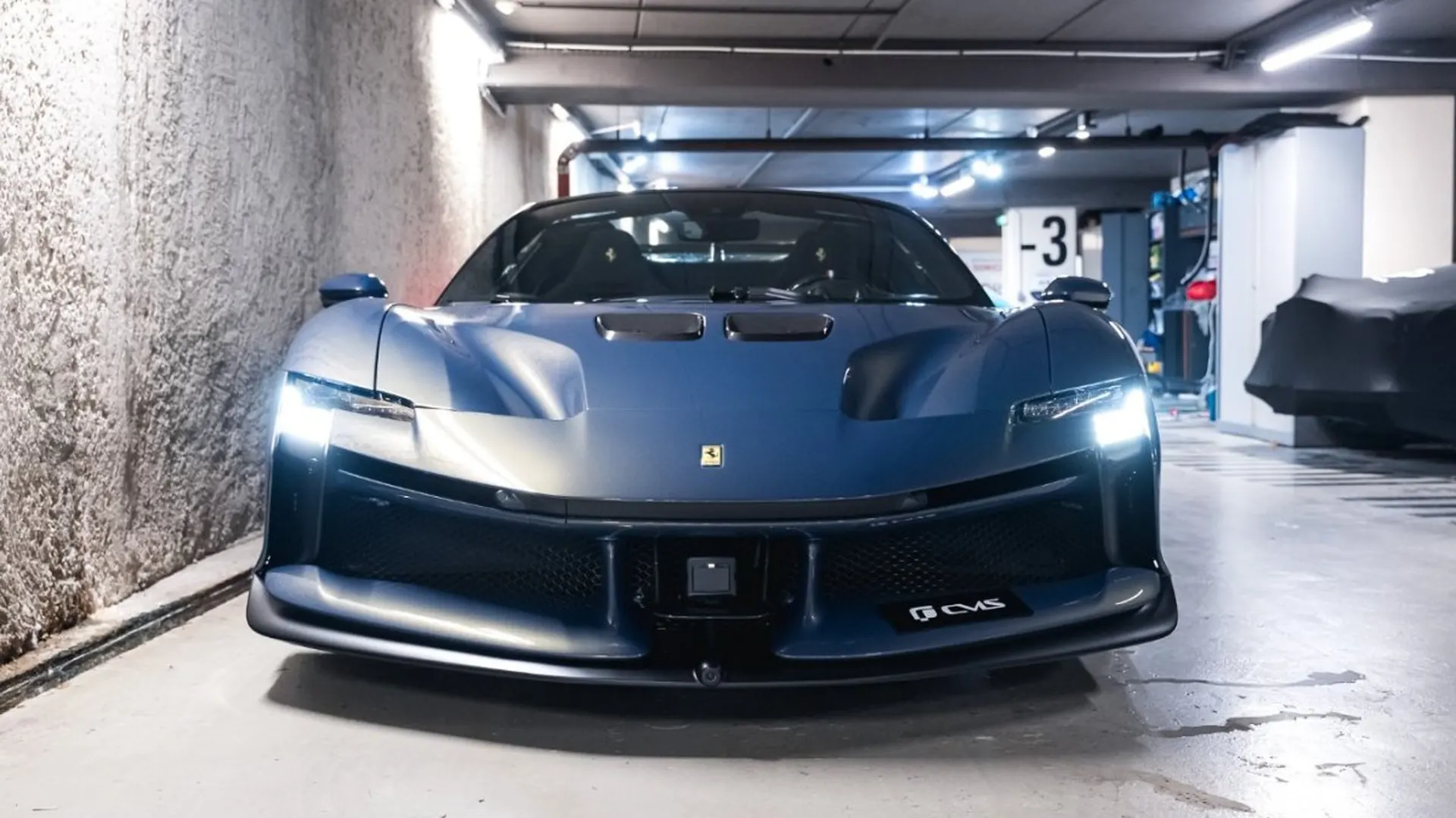 Ferrari SF90 — photo 4