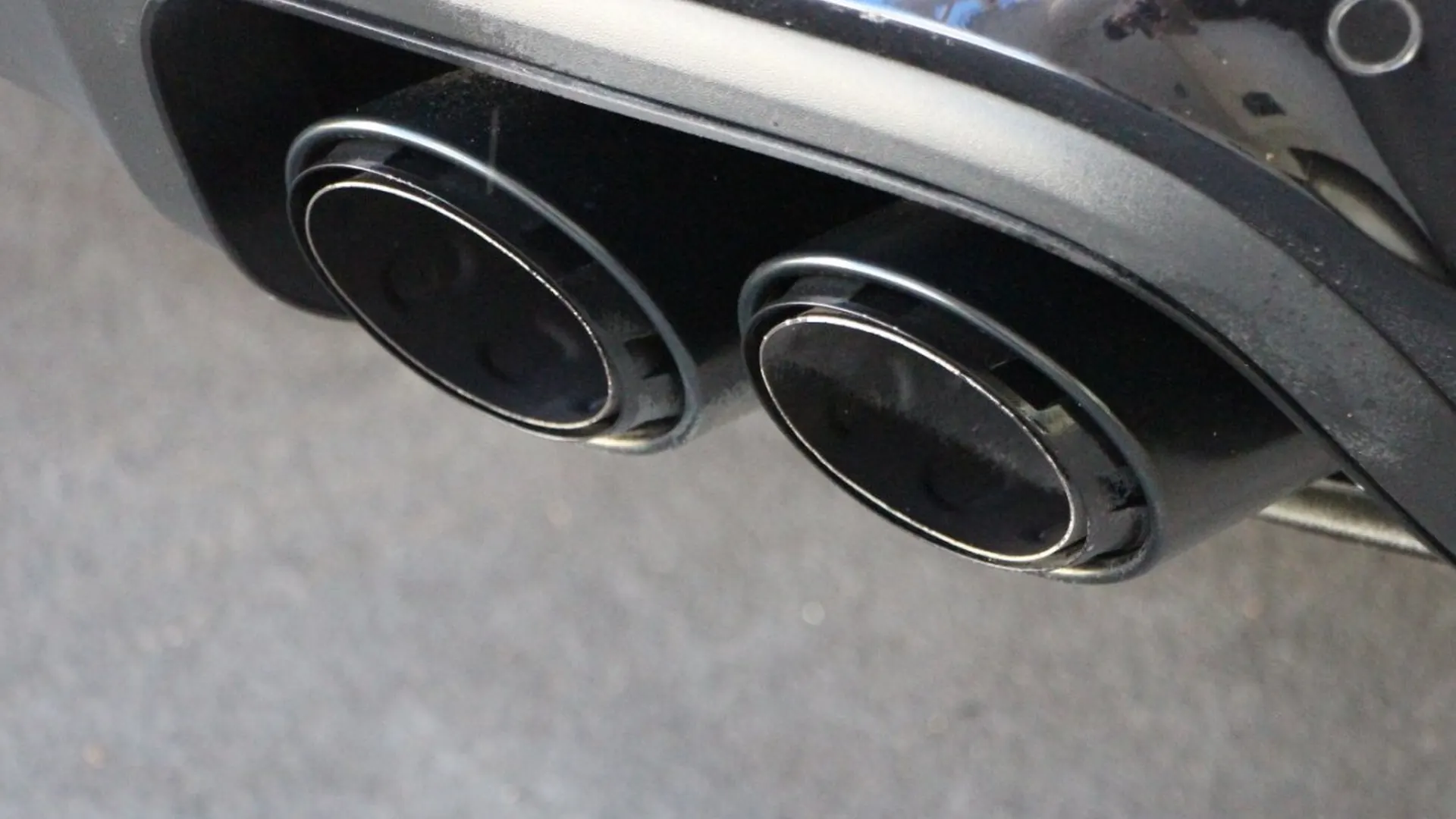 Porsche Cayenne — photo 24