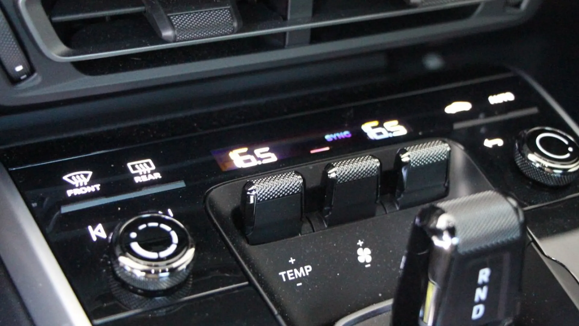 Porsche 911 — photo 35