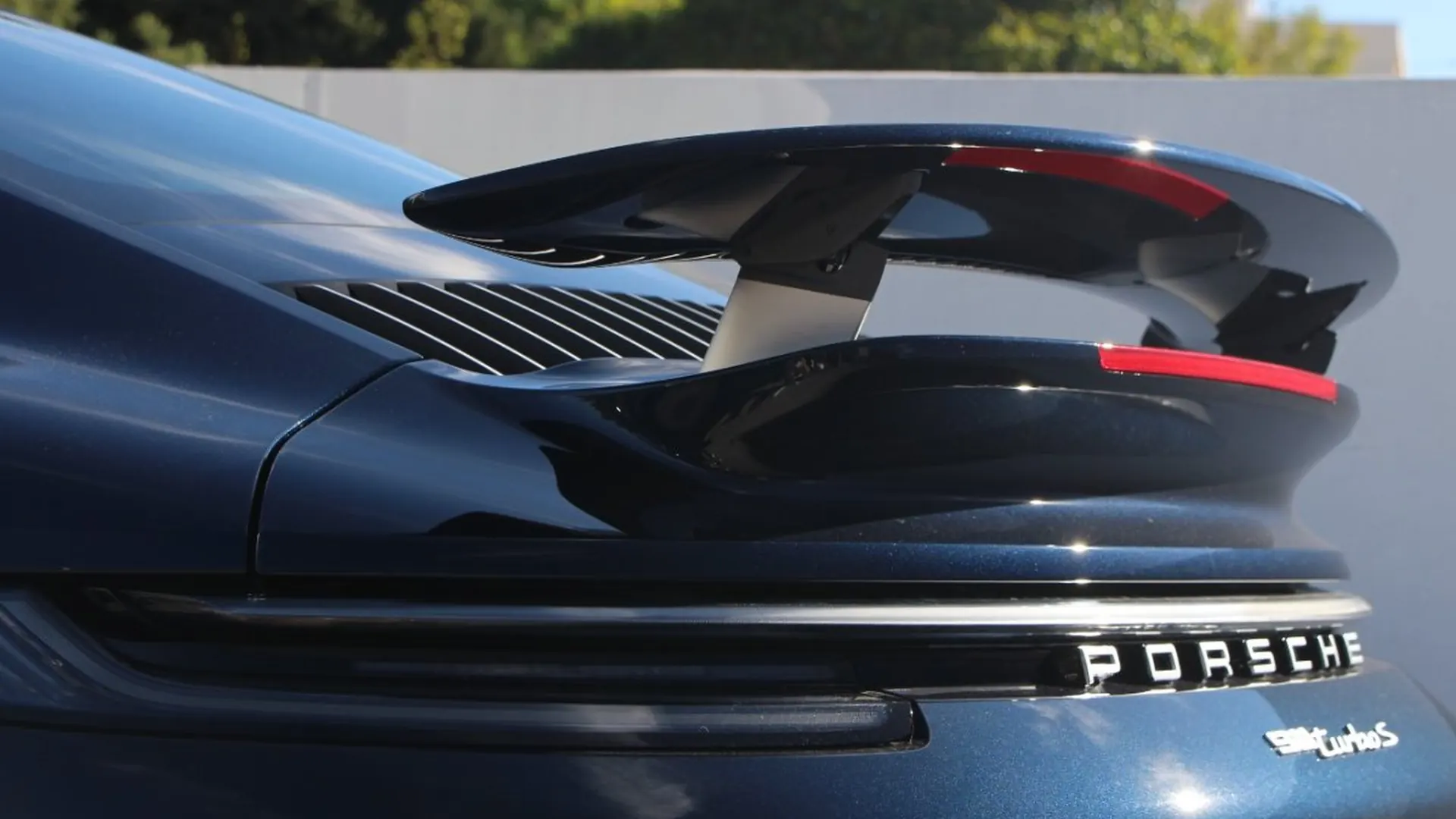 Porsche 911 — photo 8