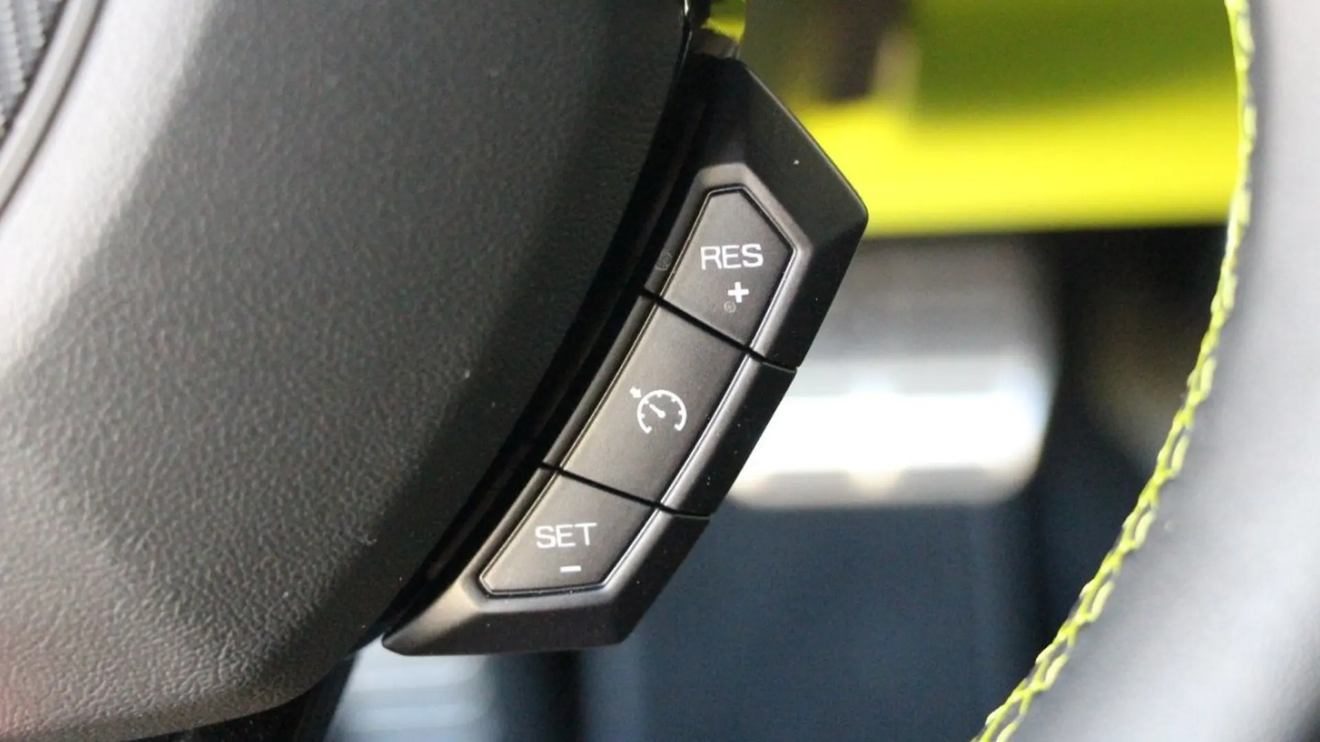 Lamborghini Huracan — photo 20
