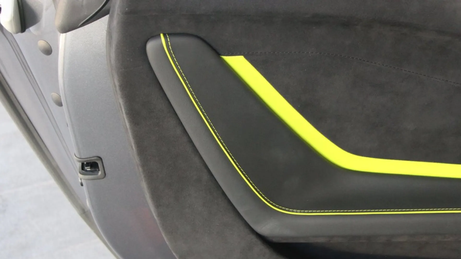 Lamborghini Huracan — photo 16