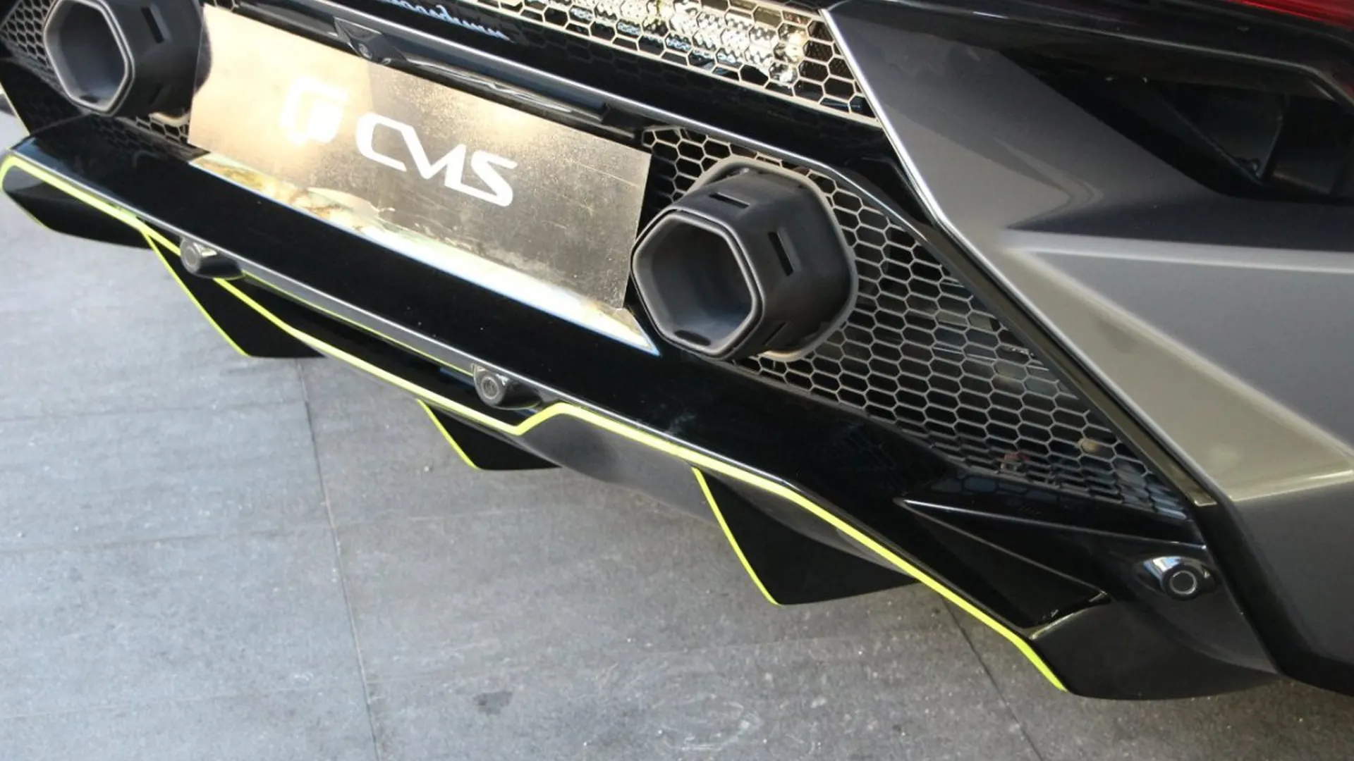 Lamborghini Huracan — photo 6
