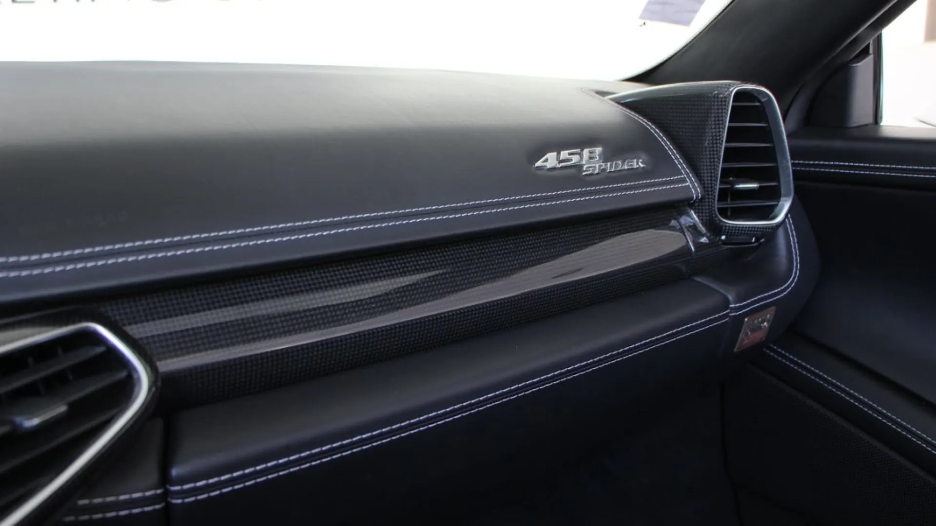 Ferrari 458 — photo 19