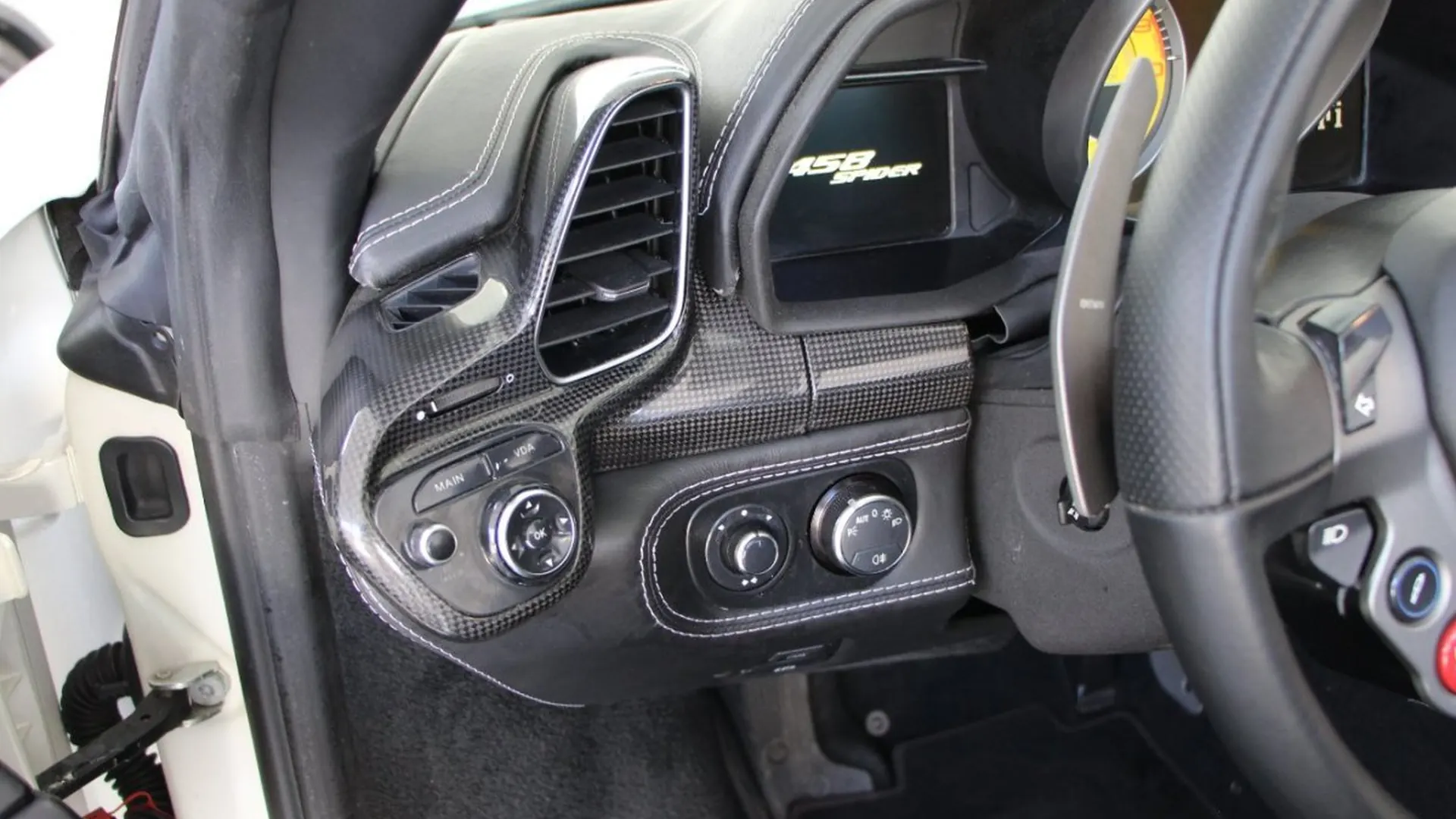Ferrari 458 — photo 16