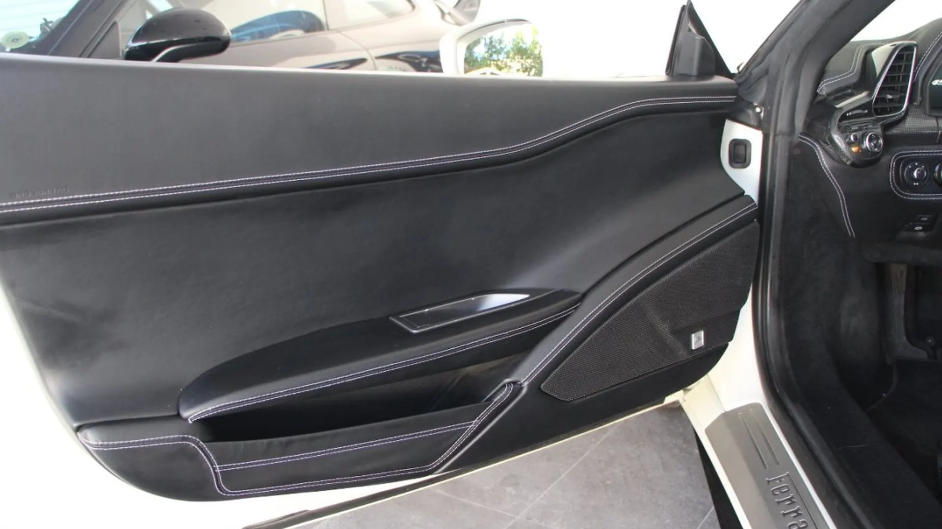 Ferrari 458 — photo 11