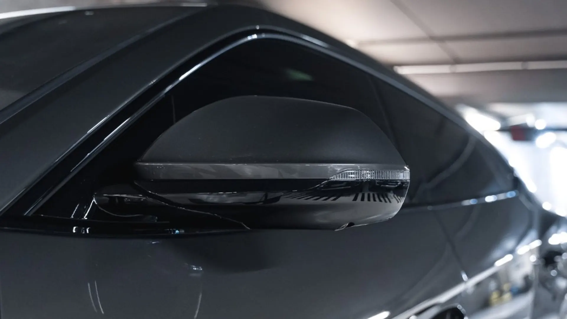 Lamborghini Urus — photo 11