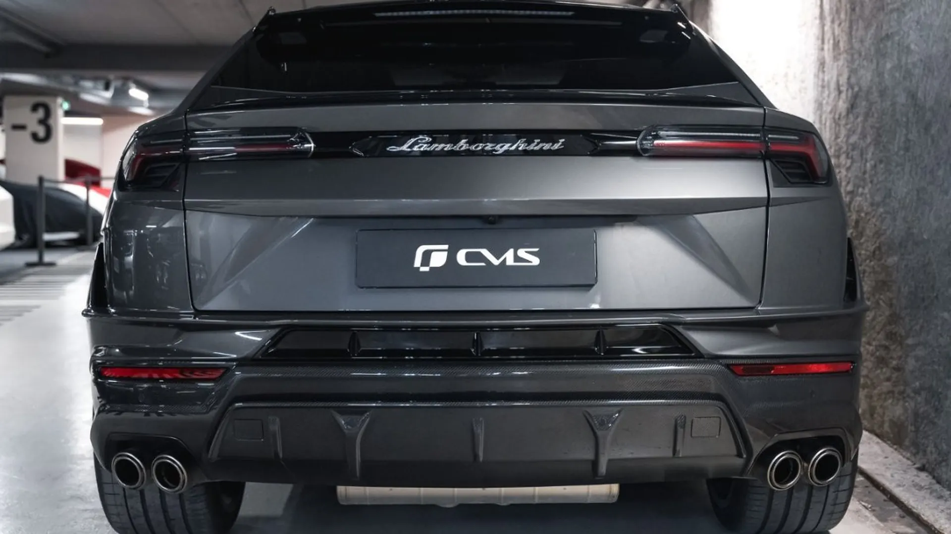 Lamborghini Urus — photo 23