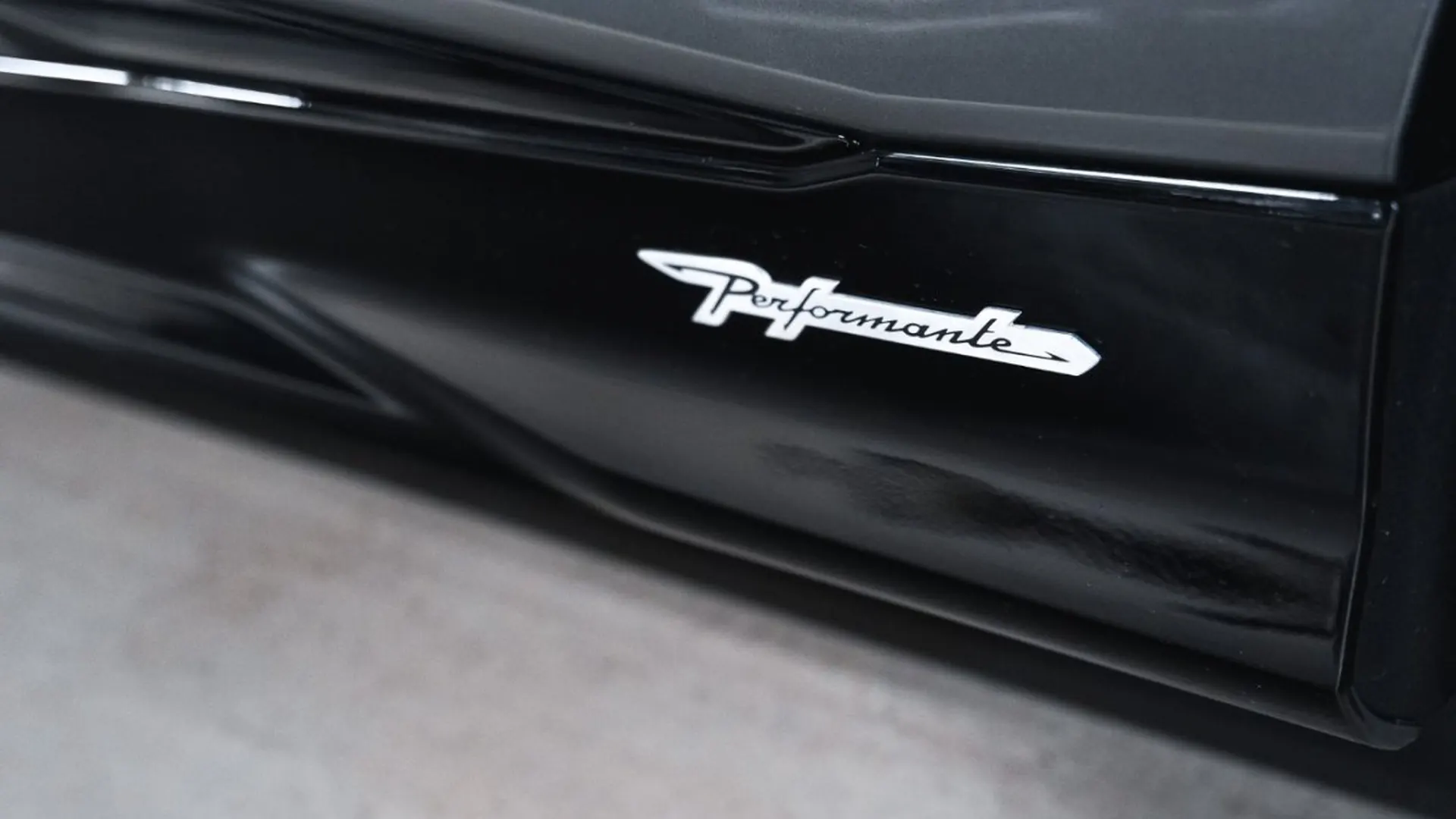 Lamborghini Urus — photo 15