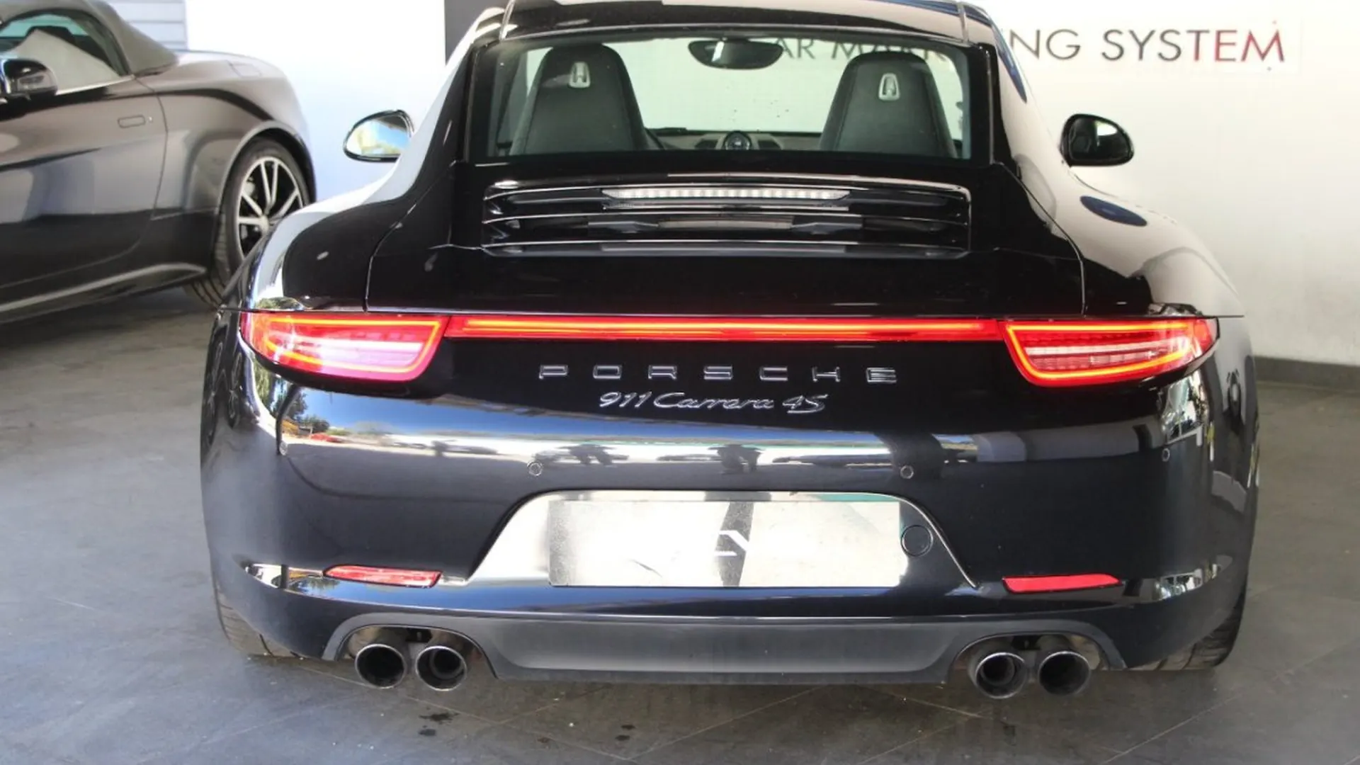 Porsche 911 — photo 4