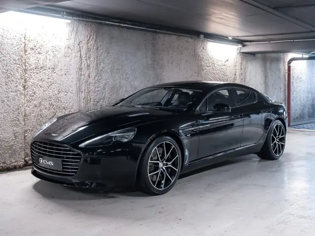 Aston Martin Rapide