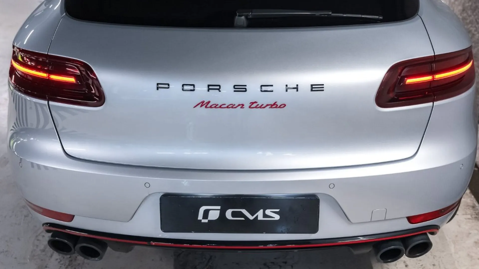 Porsche Macan — photo 20