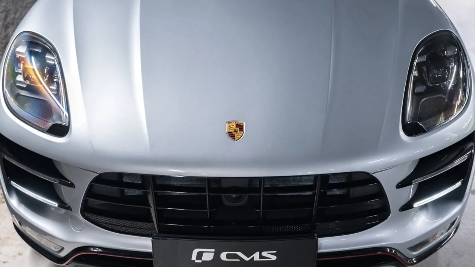 Porsche Macan — photo 3