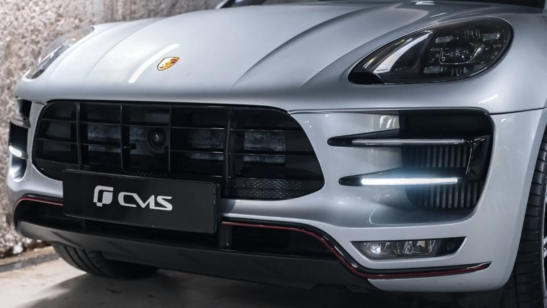 Porsche Macan — photo 6