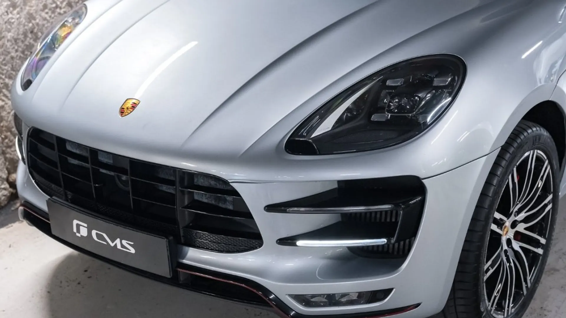 Porsche Macan — photo 4