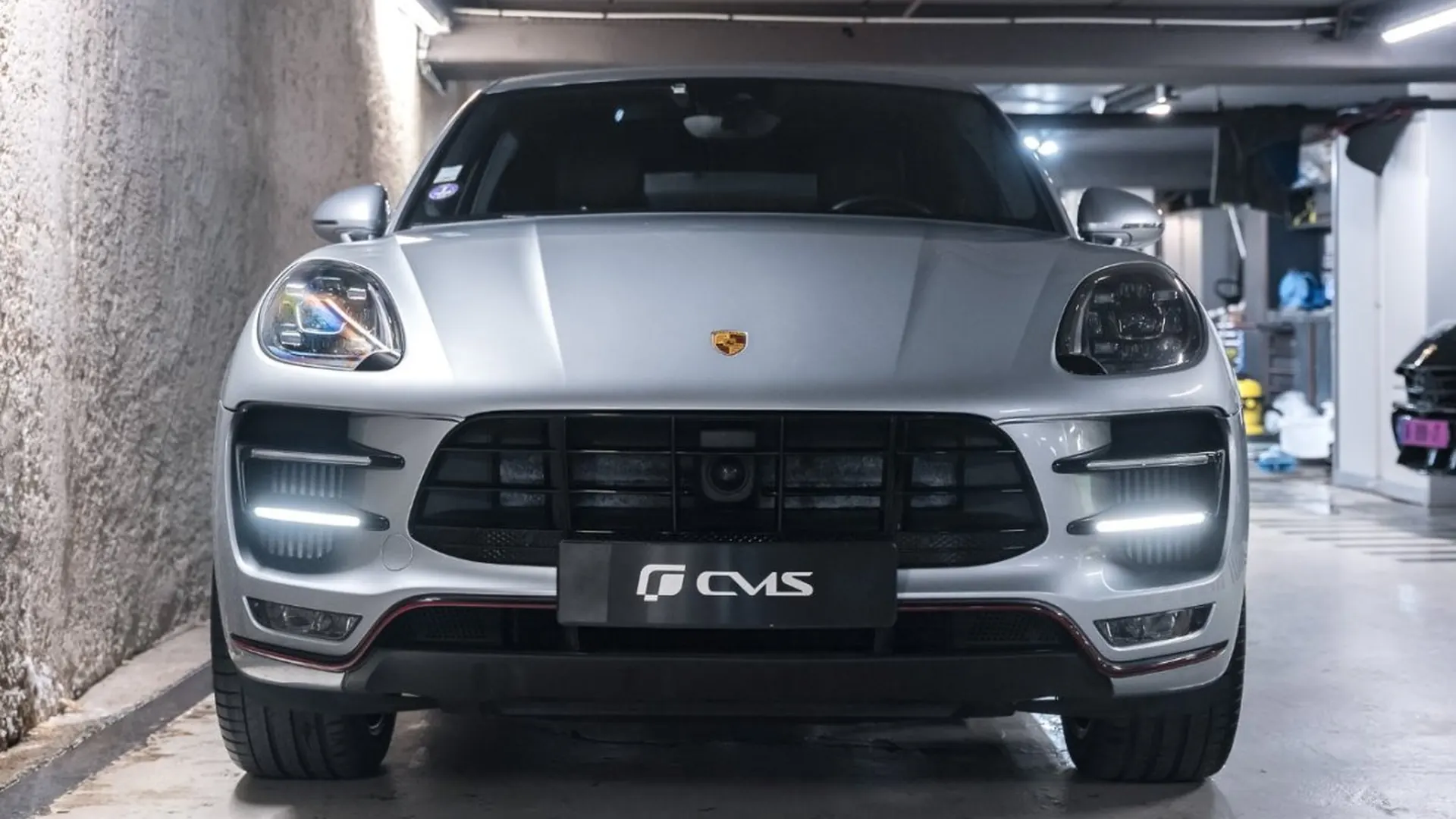 Porsche Macan — photo 2