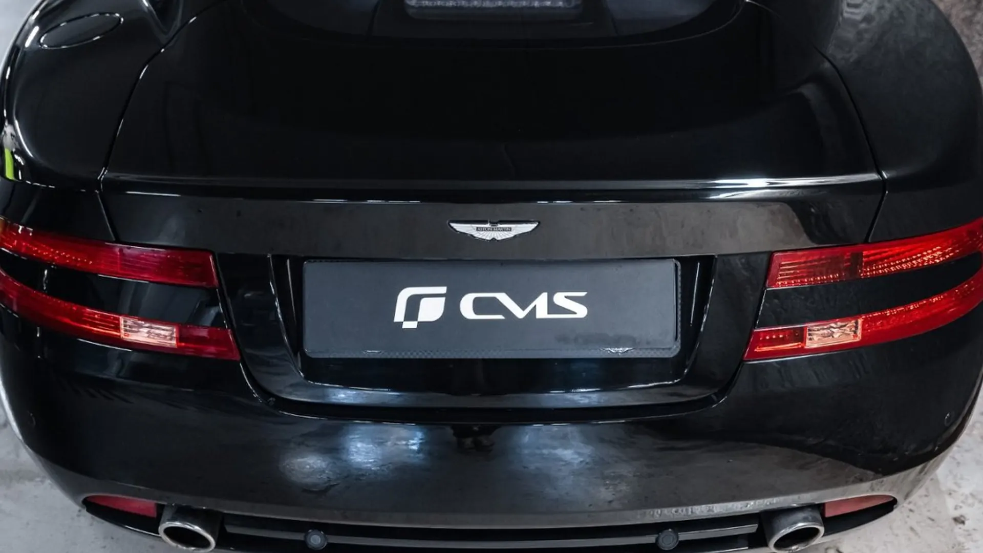 Aston Martin DB9 — photo 18