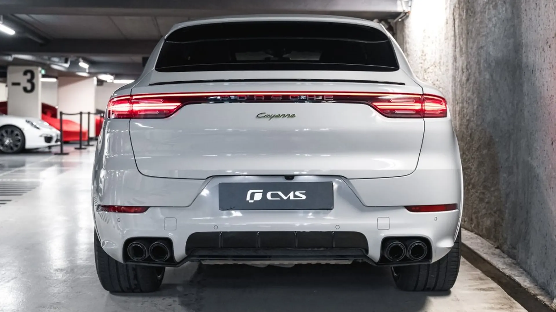 Porsche Cayenne — photo 21
