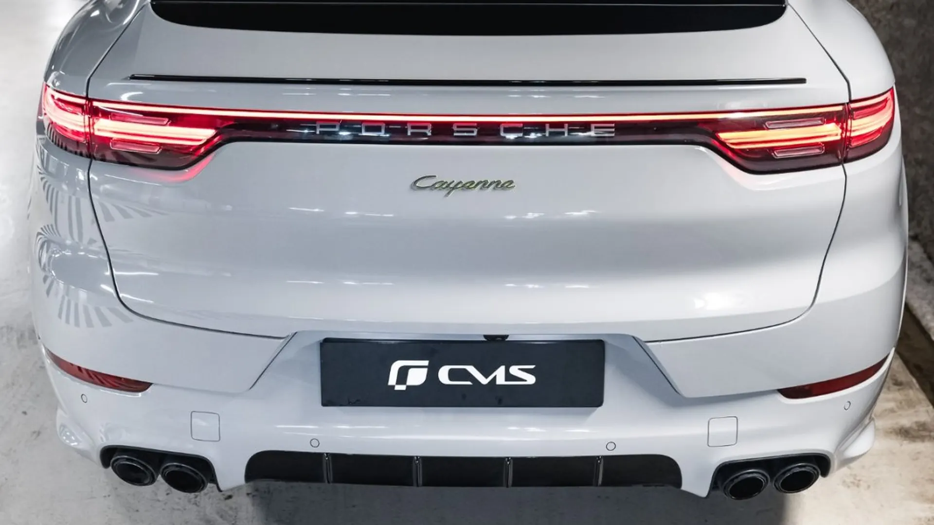 Porsche Cayenne — photo 22
