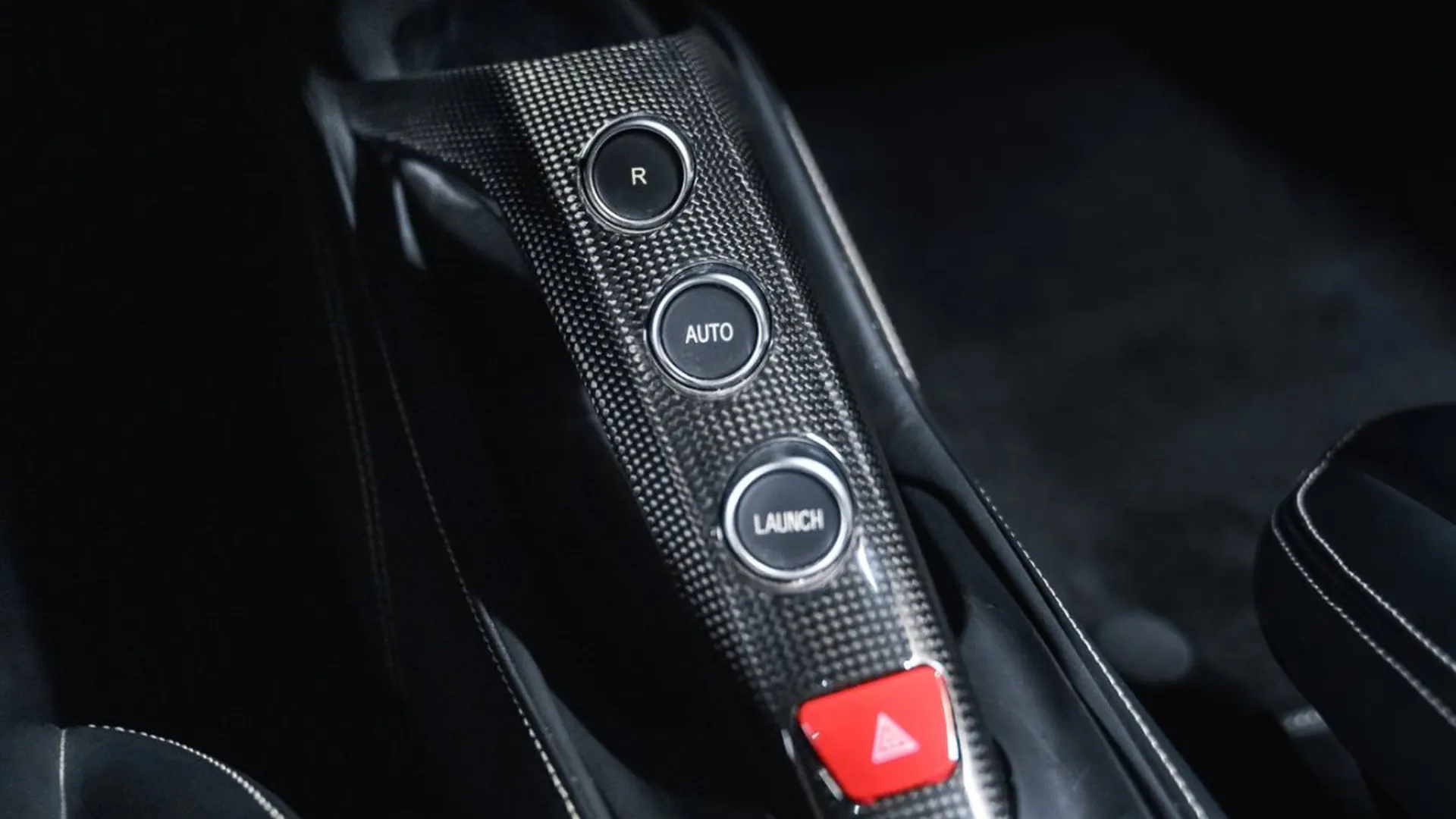 Ferrari 488 — photo 40