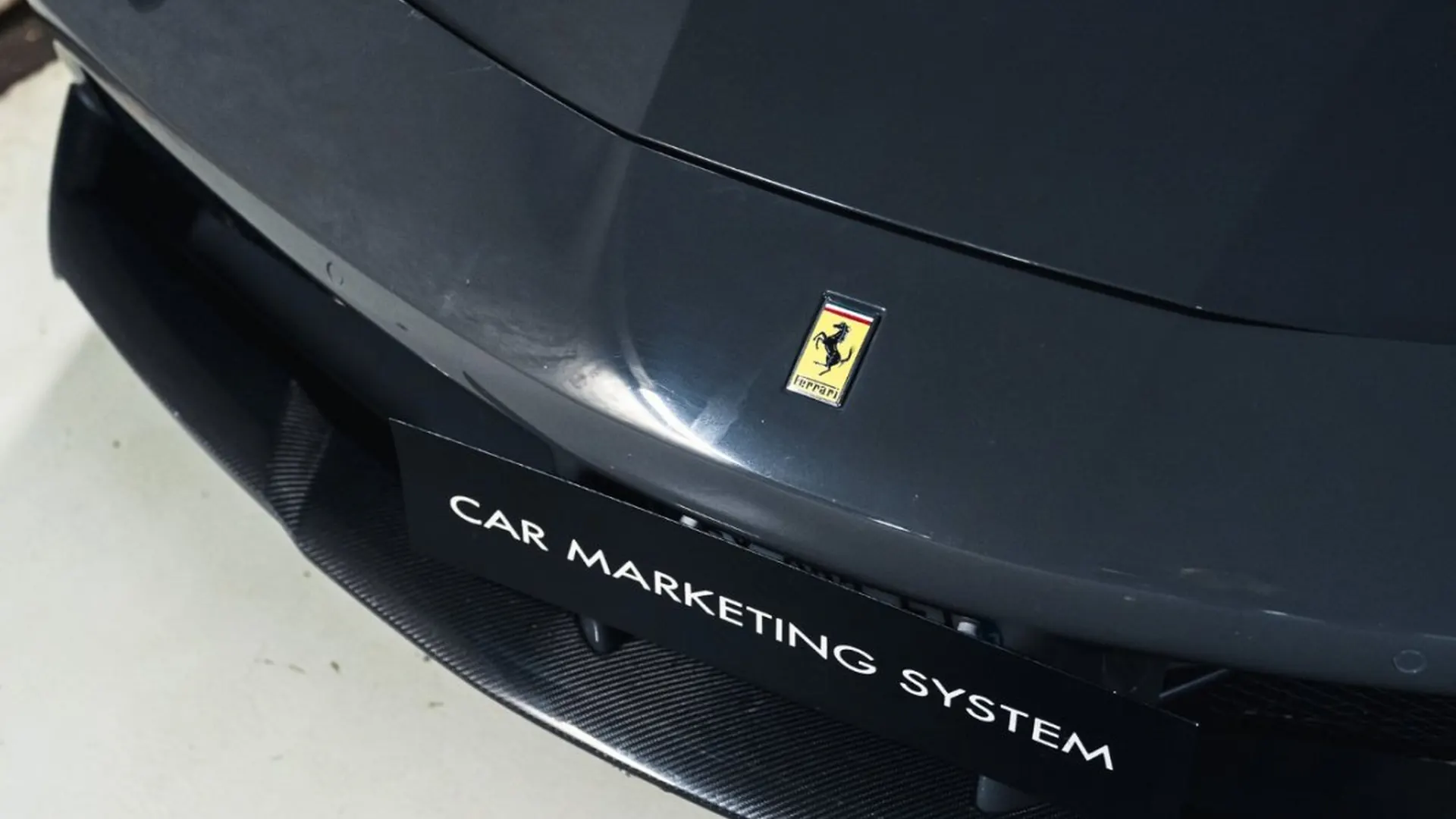 Ferrari 488 — photo 4