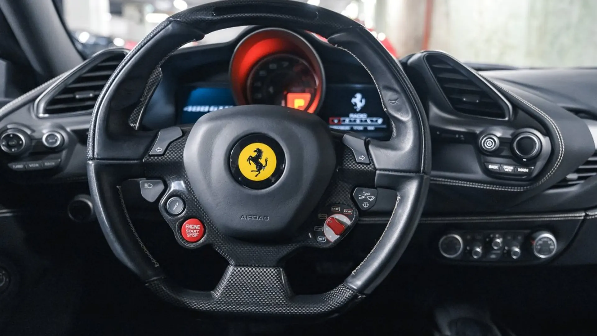 Ferrari 488 — photo 35