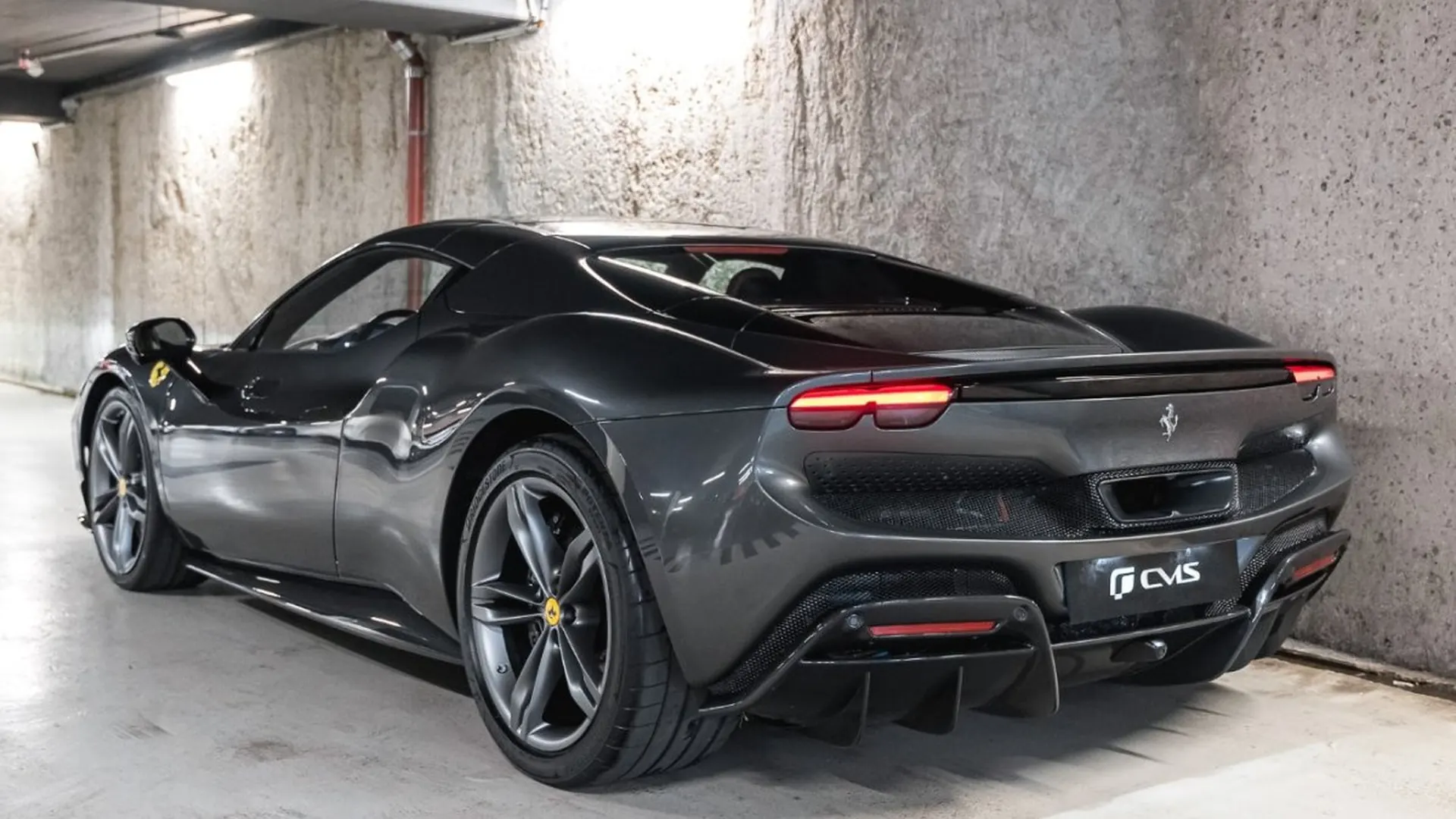 Ferrari 296 — photo 17