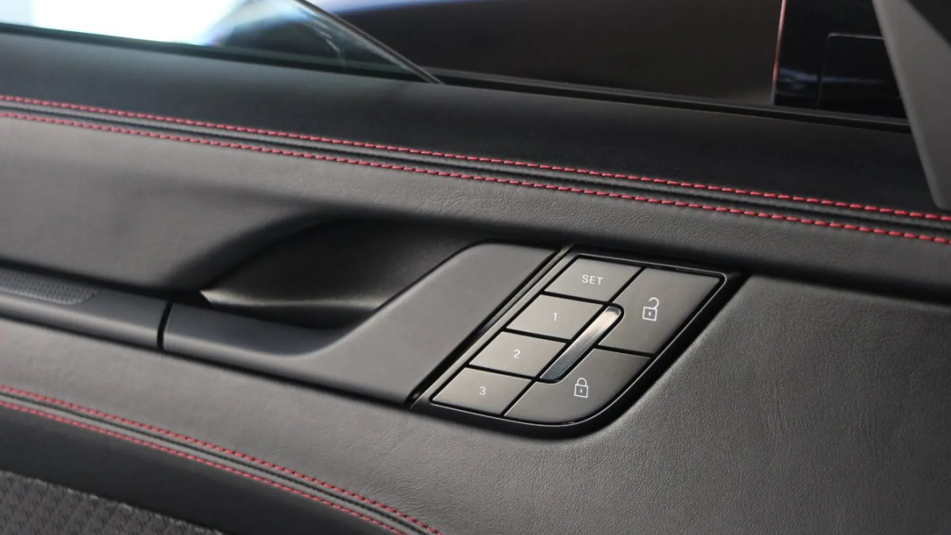 Porsche 911 — photo 27