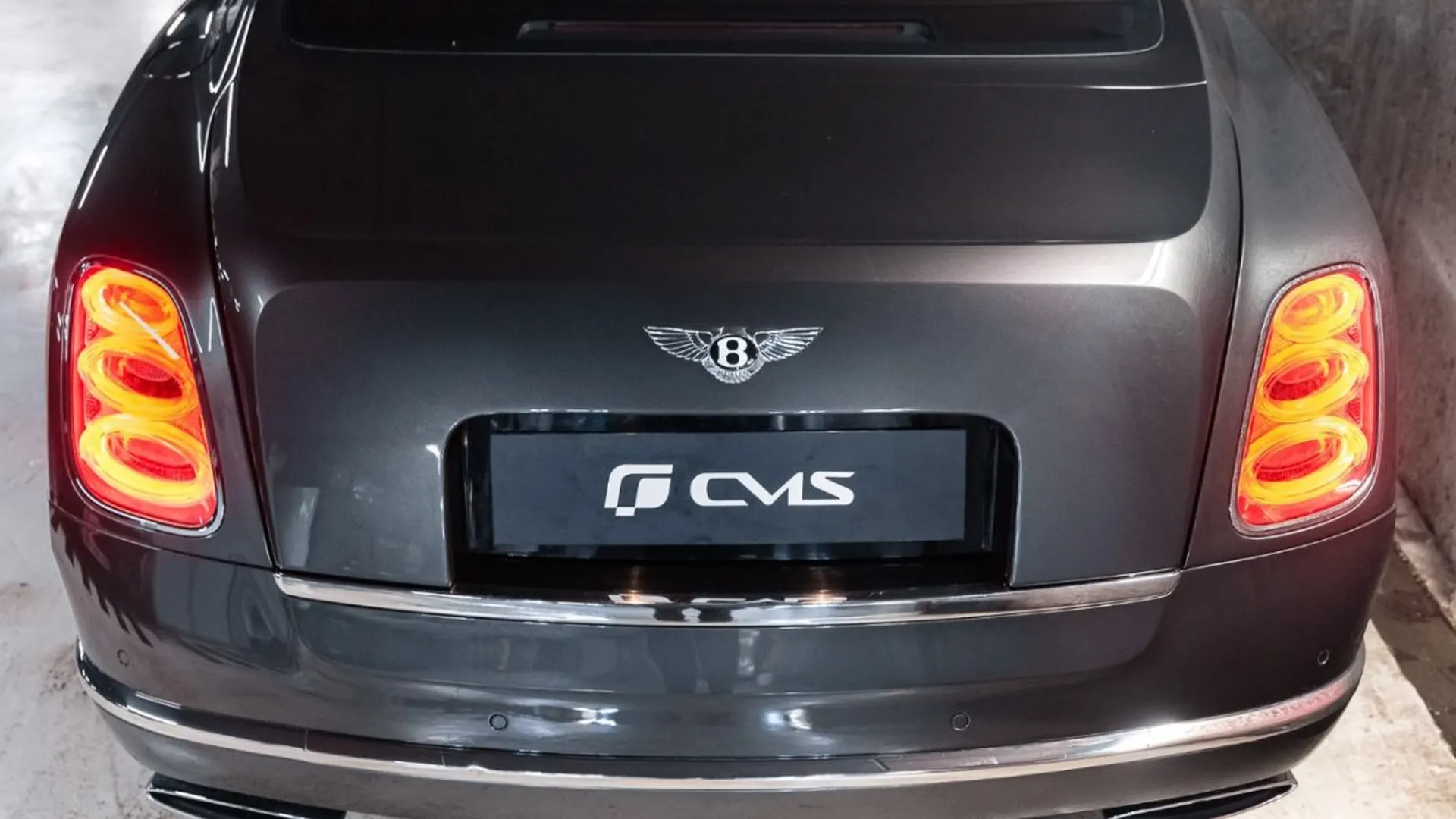 Bentley Mulsanne — photo 18
