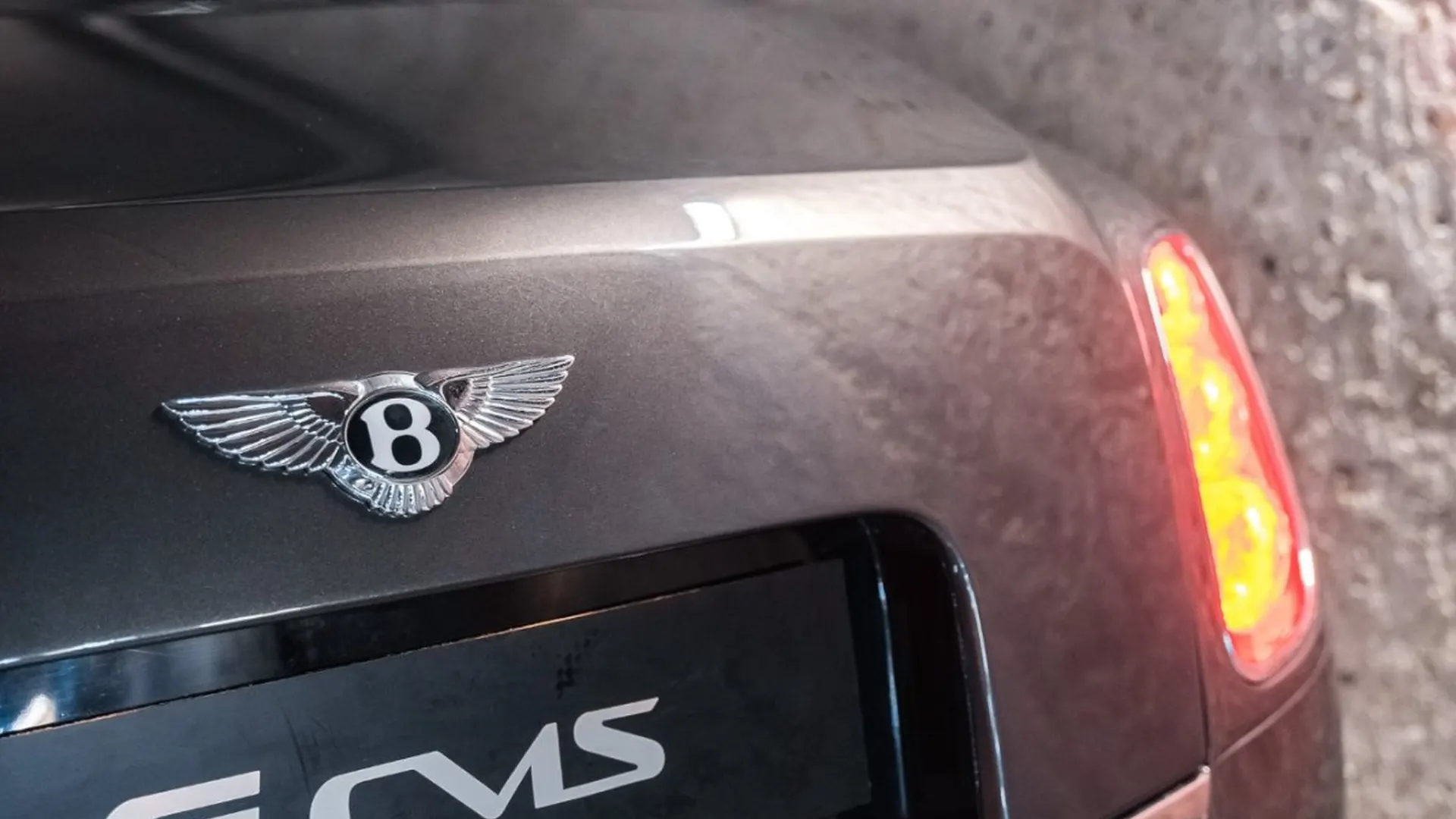Bentley Mulsanne — photo 14