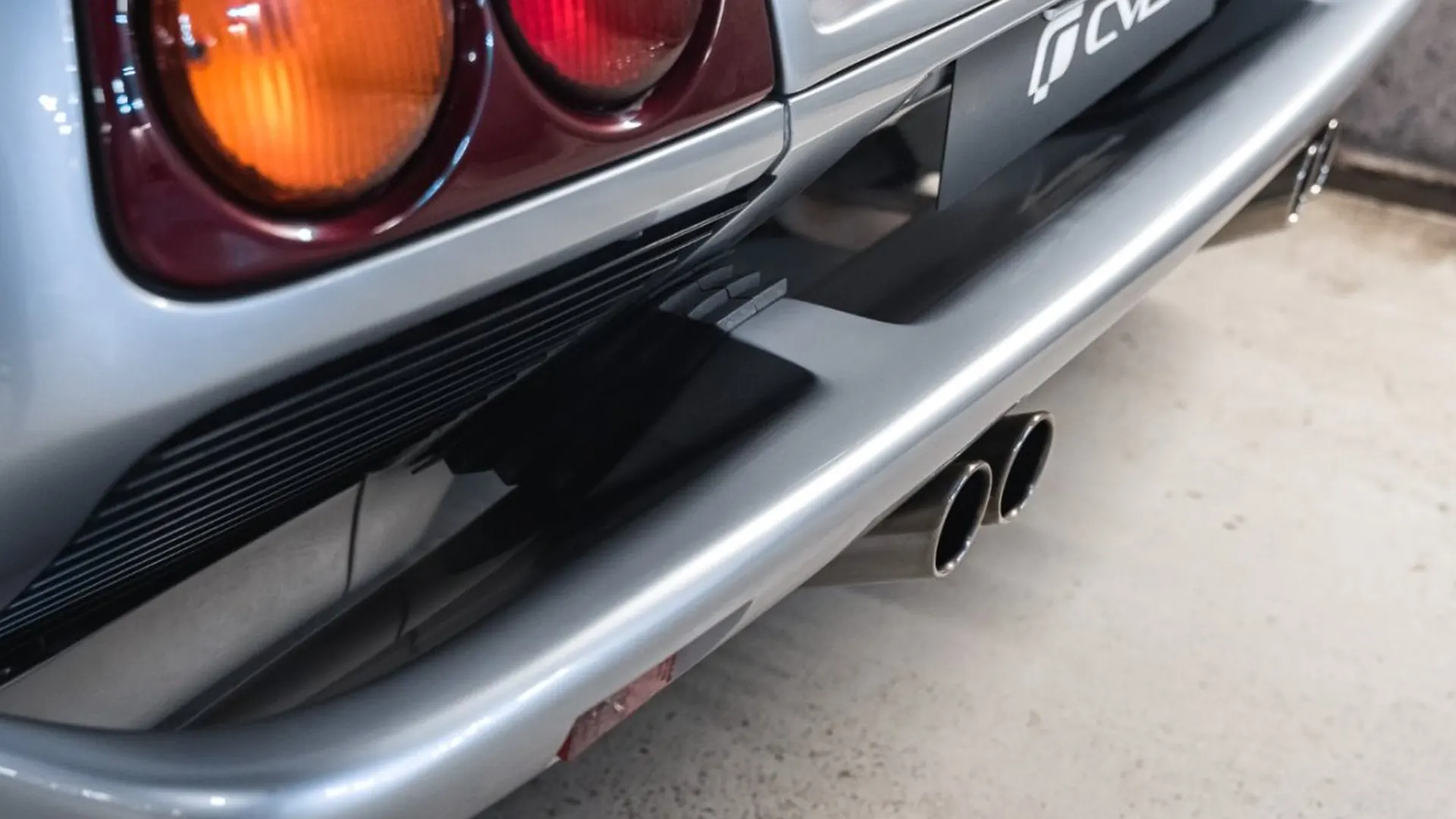 Lamborghini Diablo — photo 23
