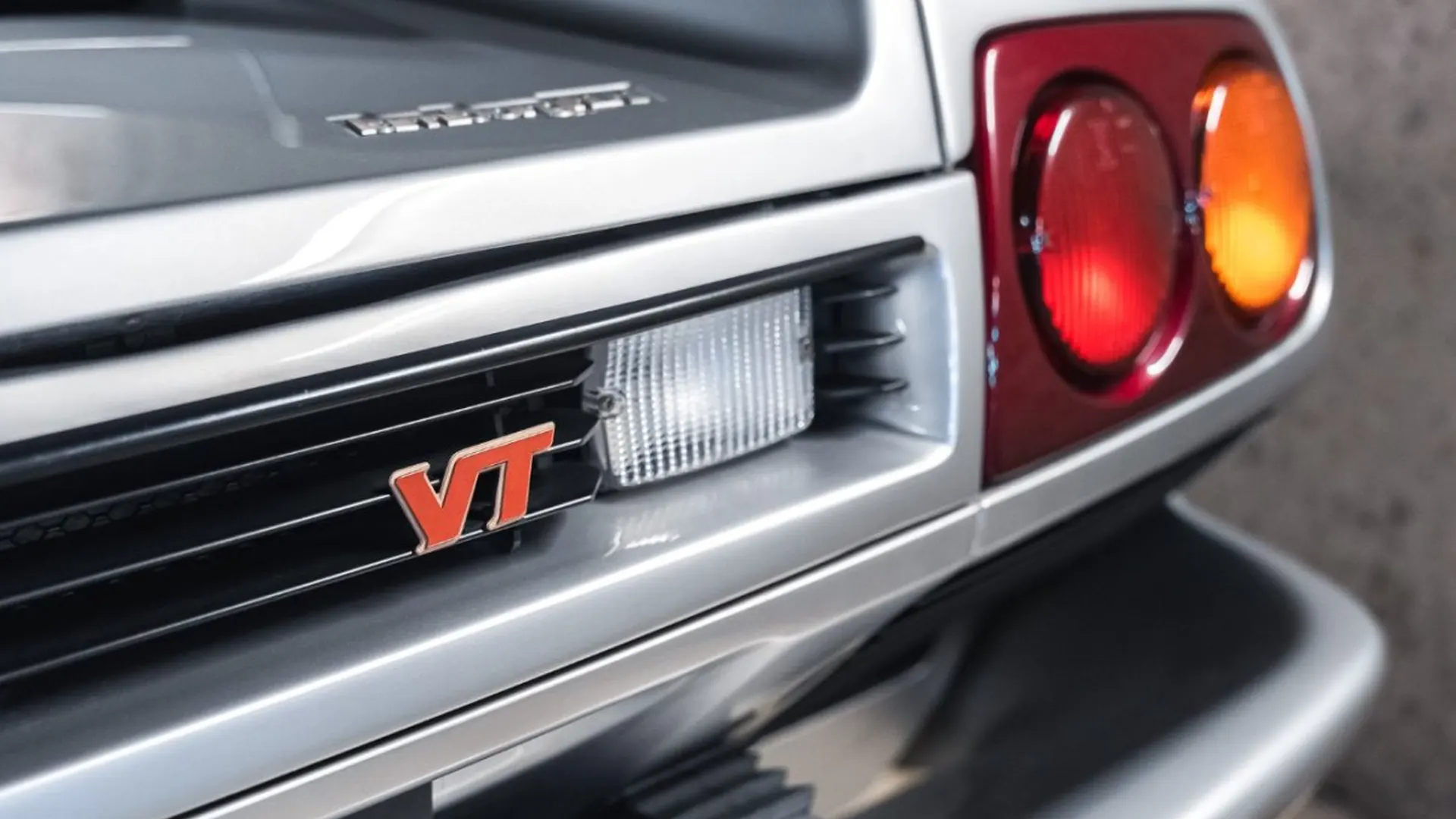 Lamborghini Diablo — photo 22