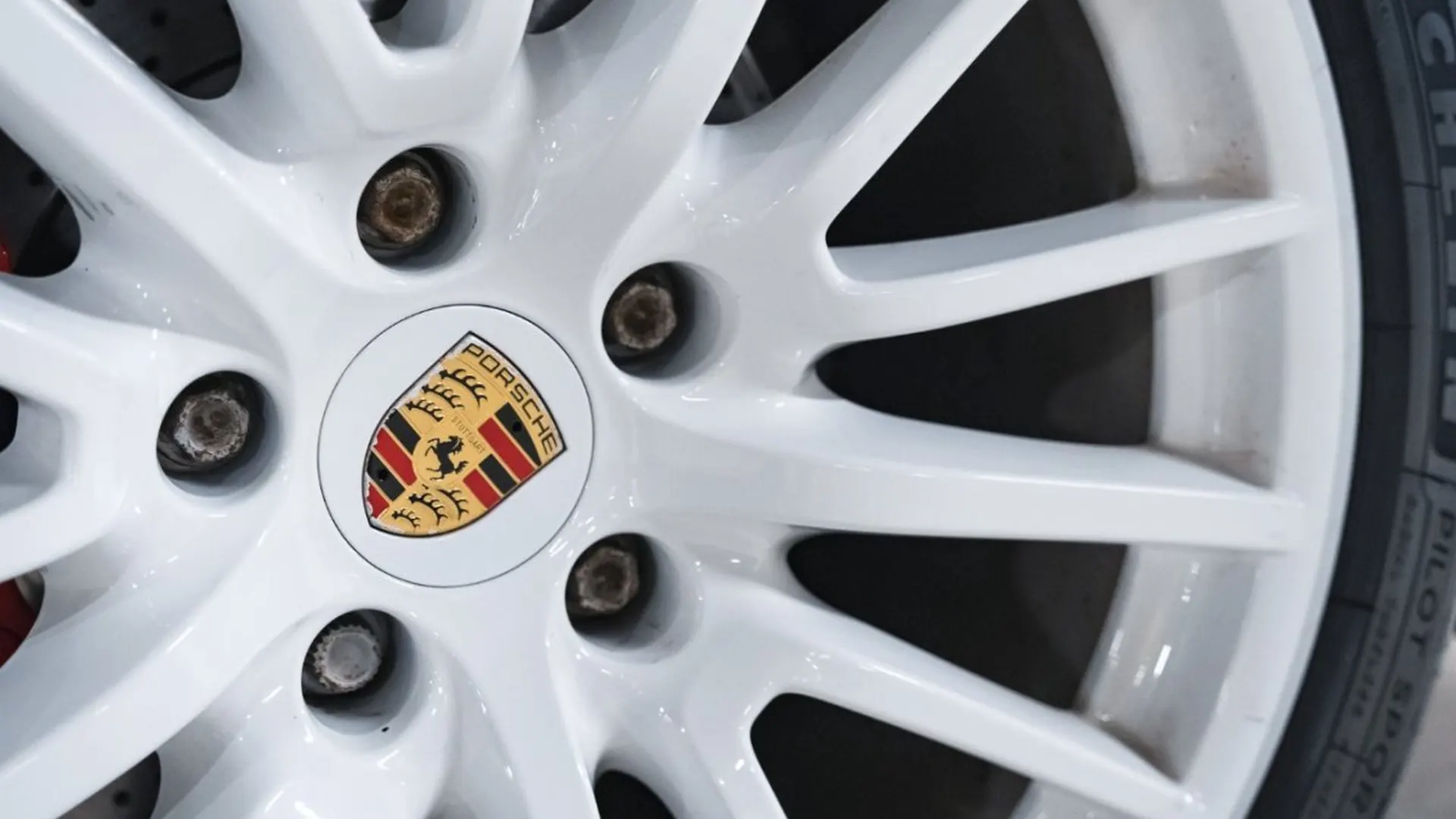 Porsche 911 — photo 11