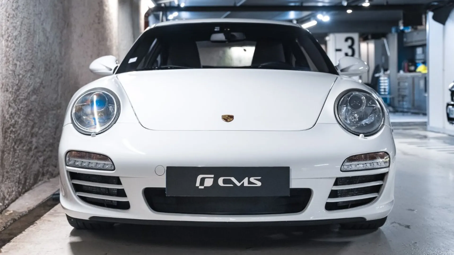 Porsche 911 — photo 2