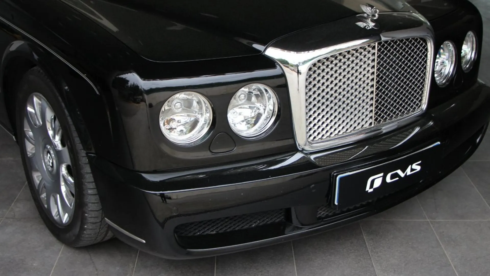 Bentley Azure — photo 2