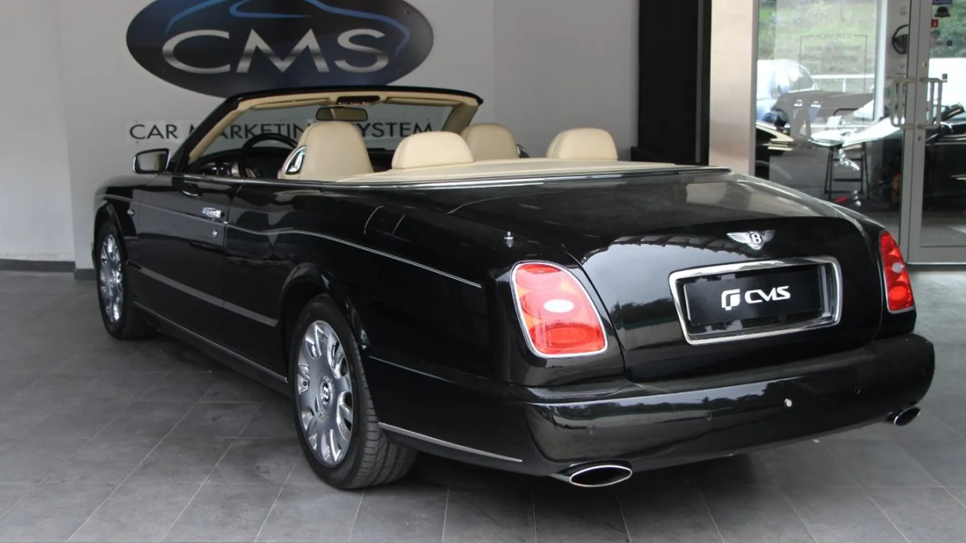 Bentley Azure — photo 4