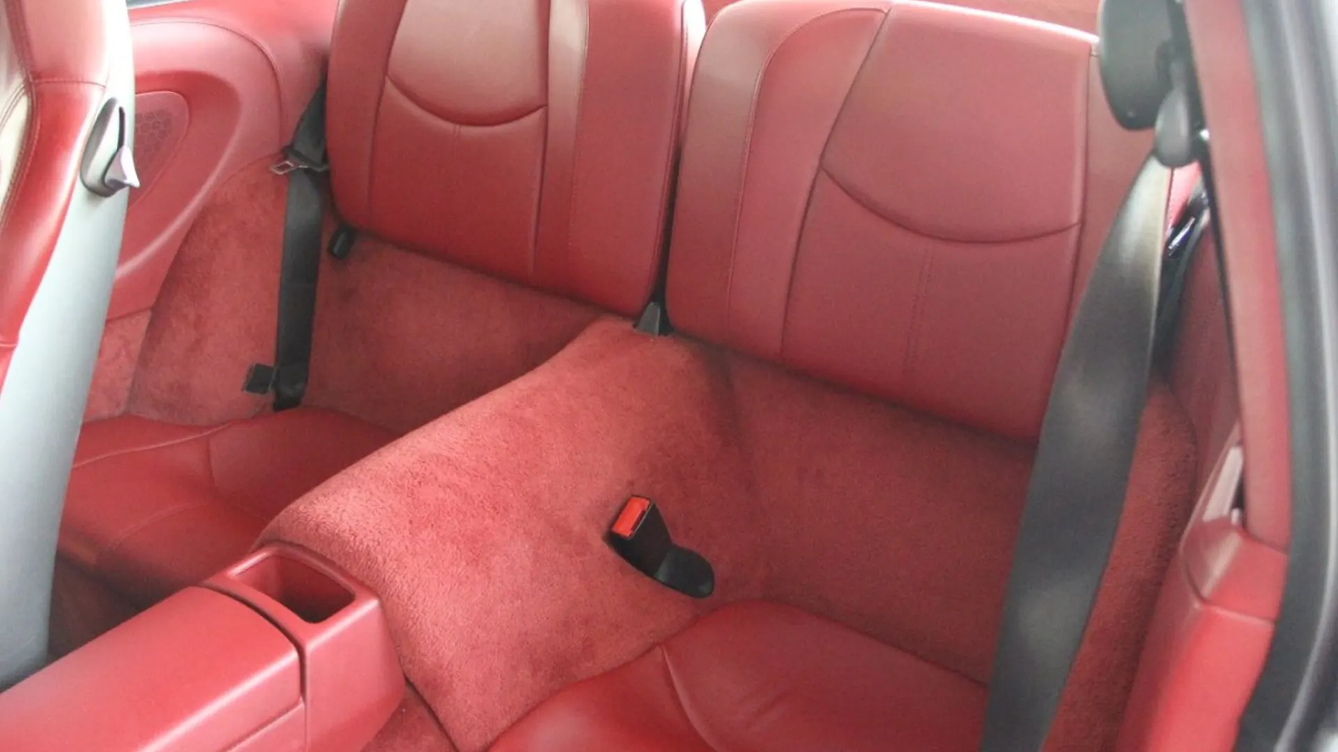 Porsche 911 — photo 24