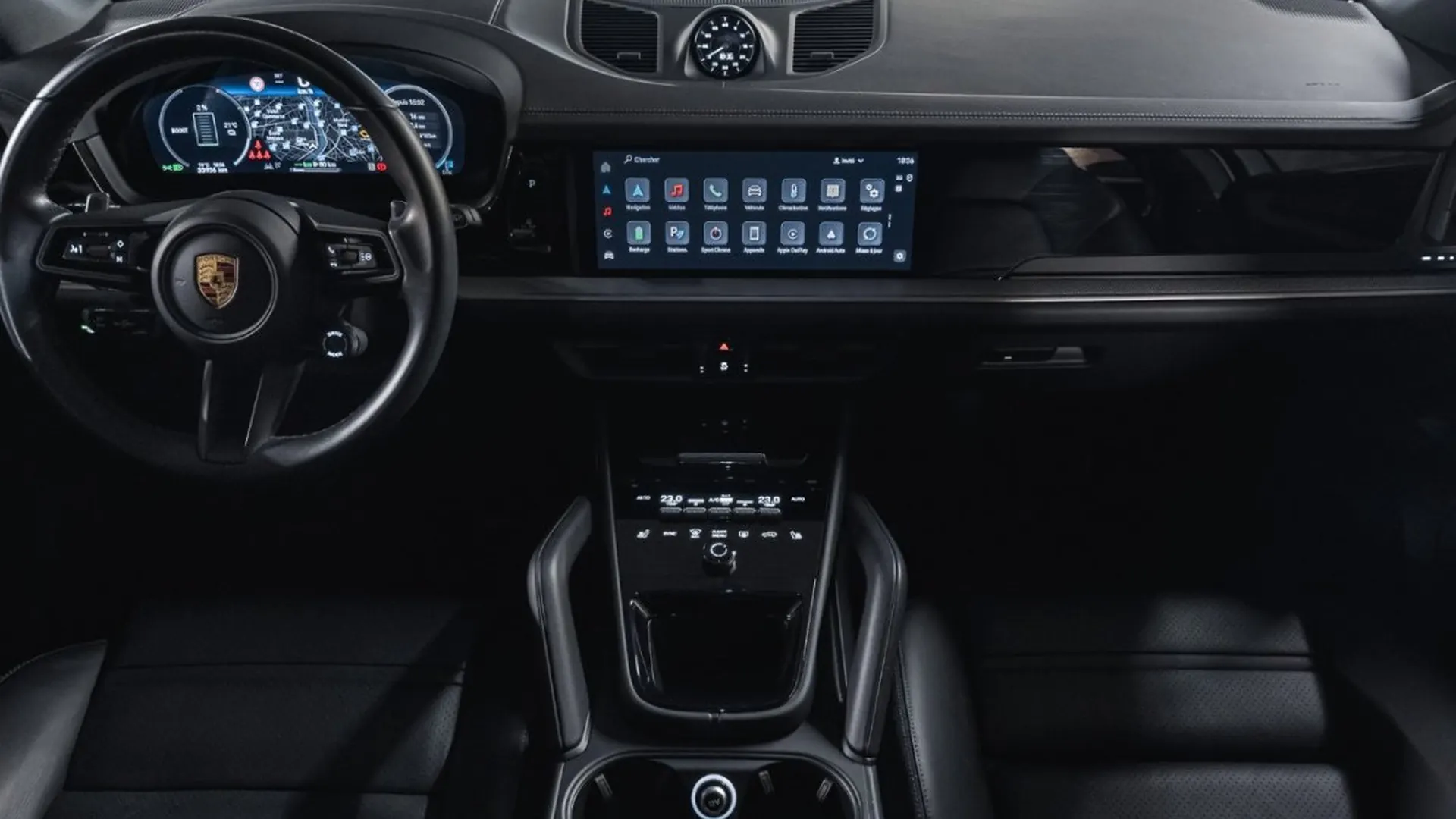 Porsche Cayenne — photo 32