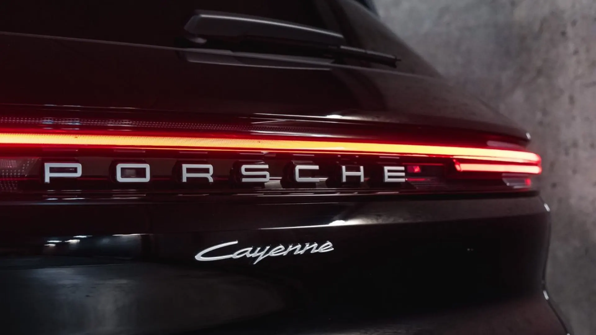 Porsche Cayenne — photo 15